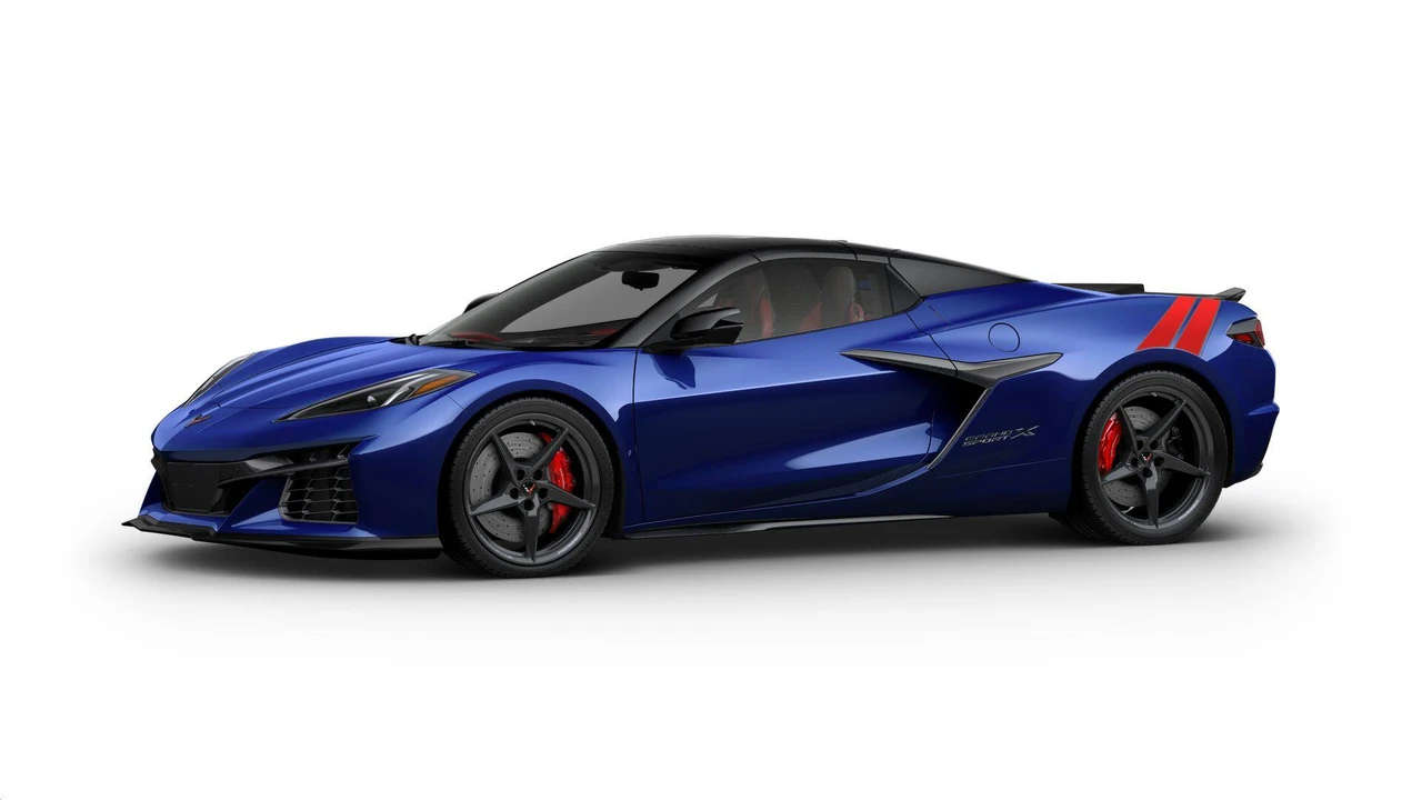 2027 Chevrolet Corvette C8 Grand Sport - Image 2 of 11