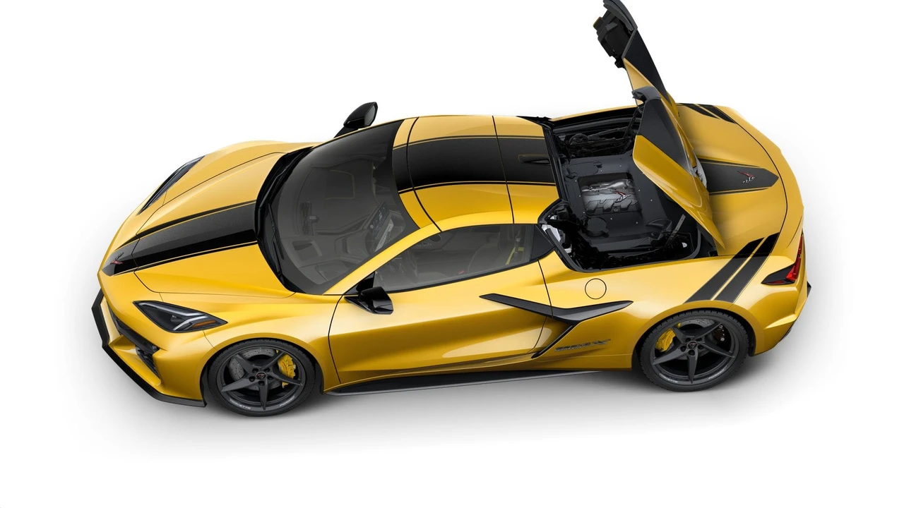 2027 Chevrolet Corvette C8 Grand Sport - Image 7 of 11