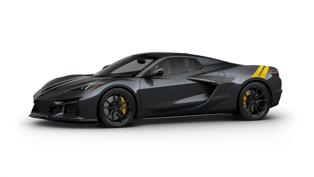 2027 Chevrolet Corvette C8 Grand Sport - Image 2 of 11