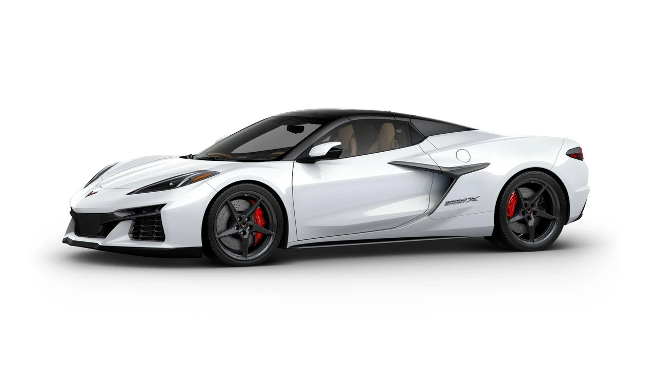 2027 Chevrolet Corvette C8 Grand Sport - Image 2 of 11