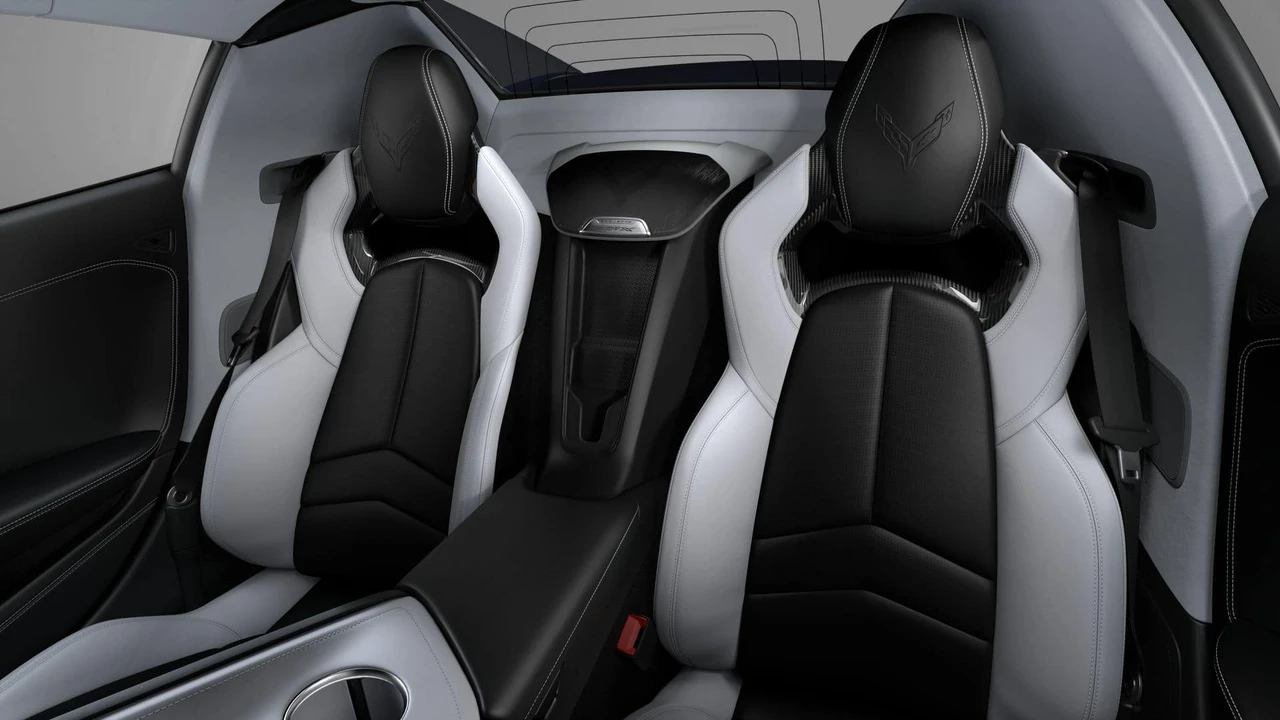 2027 Chevrolet Corvette C8 Grand Sport - Image 11 of 11