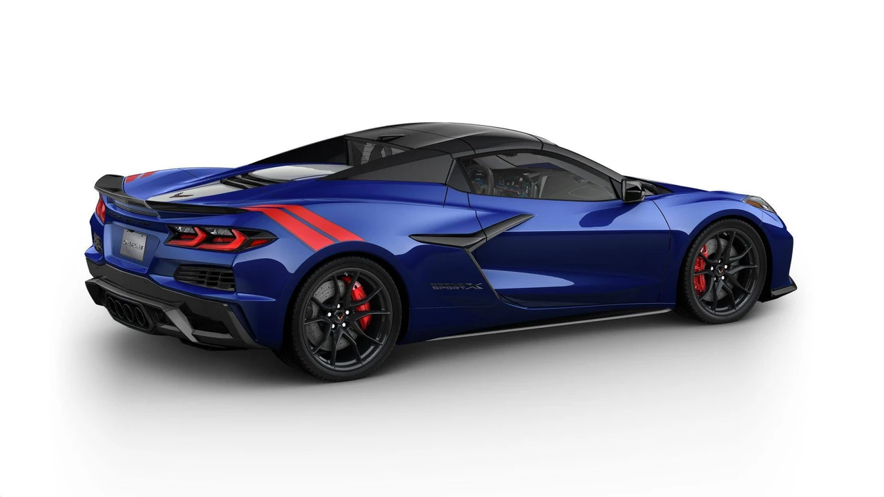 2027 Chevrolet Corvette C8 Grand Sport - Image 4 of 11