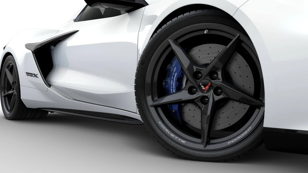 2027 Chevrolet Corvette C8 Grand Sport - Image 6 of 11