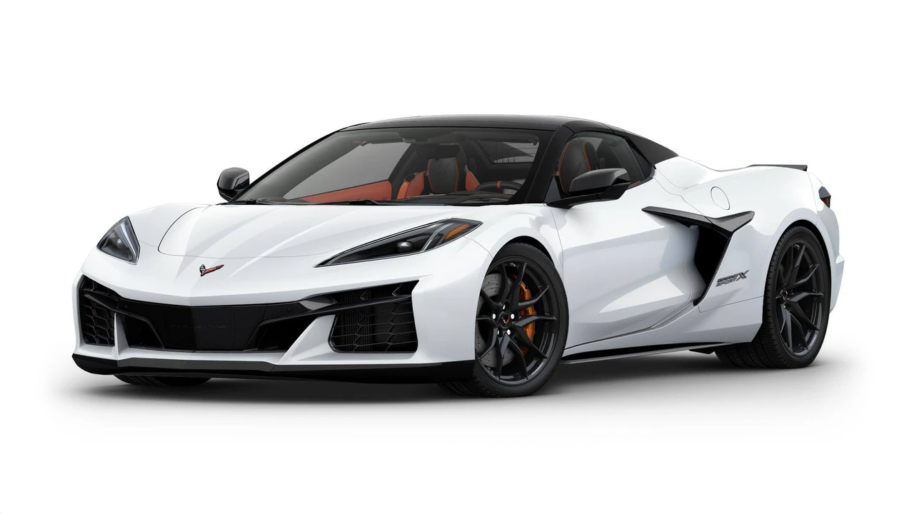 2027 Chevrolet Corvette C8 Grand Sport - Image 2 of 12
