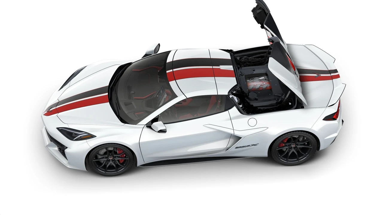 2027 Chevrolet Corvette C8 Grand Sport - Image 7 of 11
