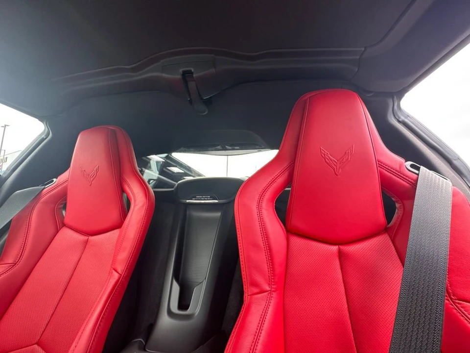 2027 Chevrolet Corvette C8 Grand Sport - Image 27 of 31