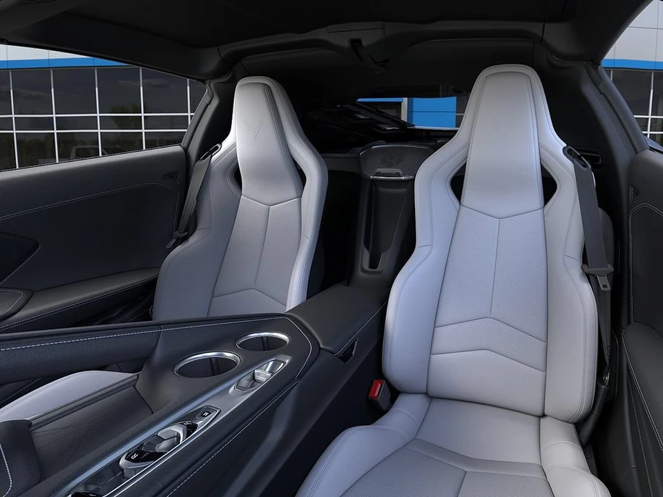 2027 Chevrolet Corvette C8 Grand Sport - Image 16 of 24