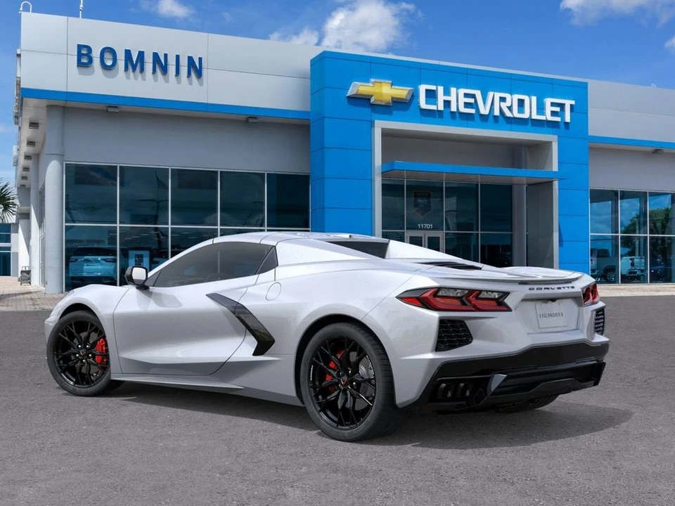 2027 Chevrolet Corvette C8 Grand Sport - Image 4 of 31