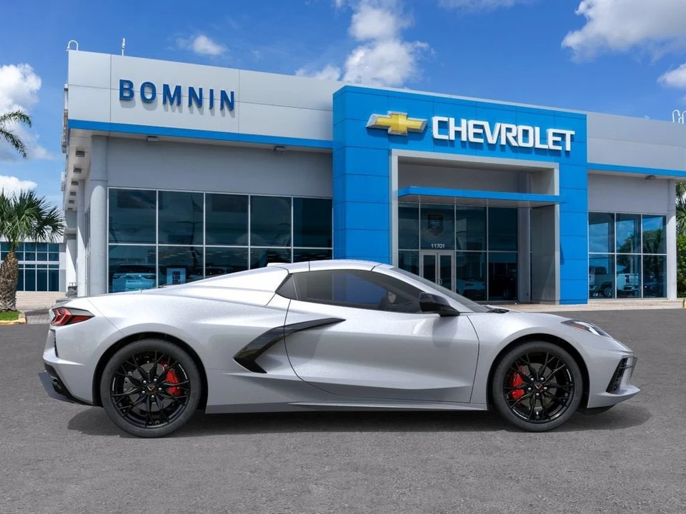 2027 Chevrolet Corvette C8 Grand Sport - Image 6 of 31