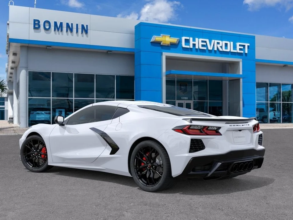2027 Chevrolet Corvette C8 Grand Sport - Image 4 of 31