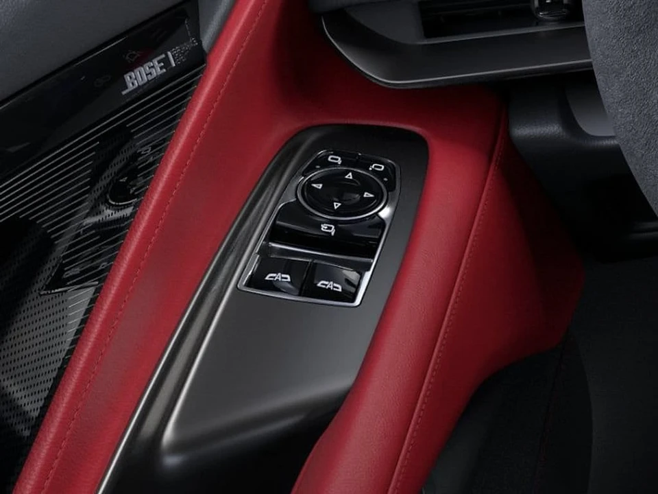 2027 Chevrolet Corvette C8 Grand Sport - Image 22 of 31