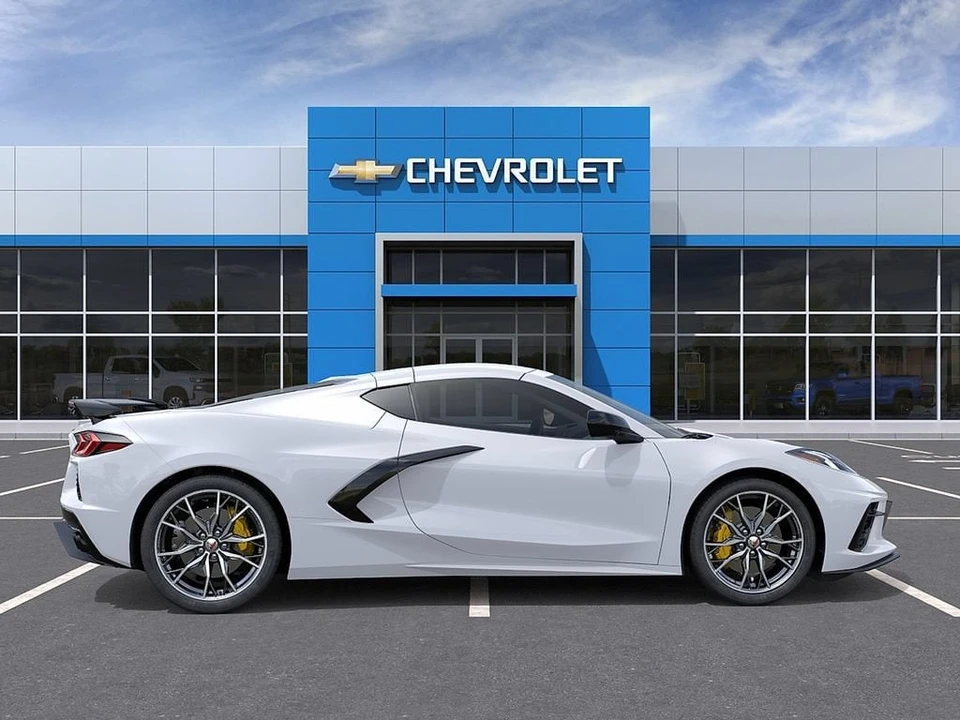 2027 Chevrolet Corvette C8 Grand Sport - Image 5 of 24