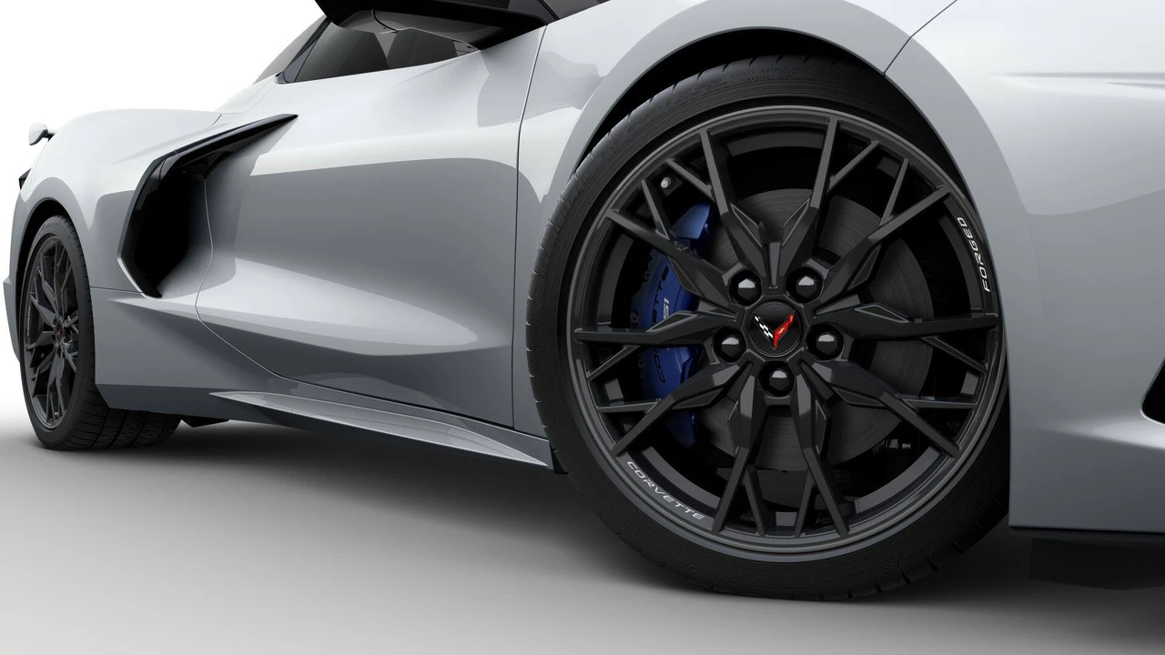 2027 Chevrolet Corvette C8 Grand Sport - Image 6 of 11