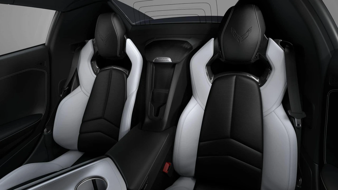 2027 Chevrolet Corvette C8 Grand Sport - Image 11 of 11