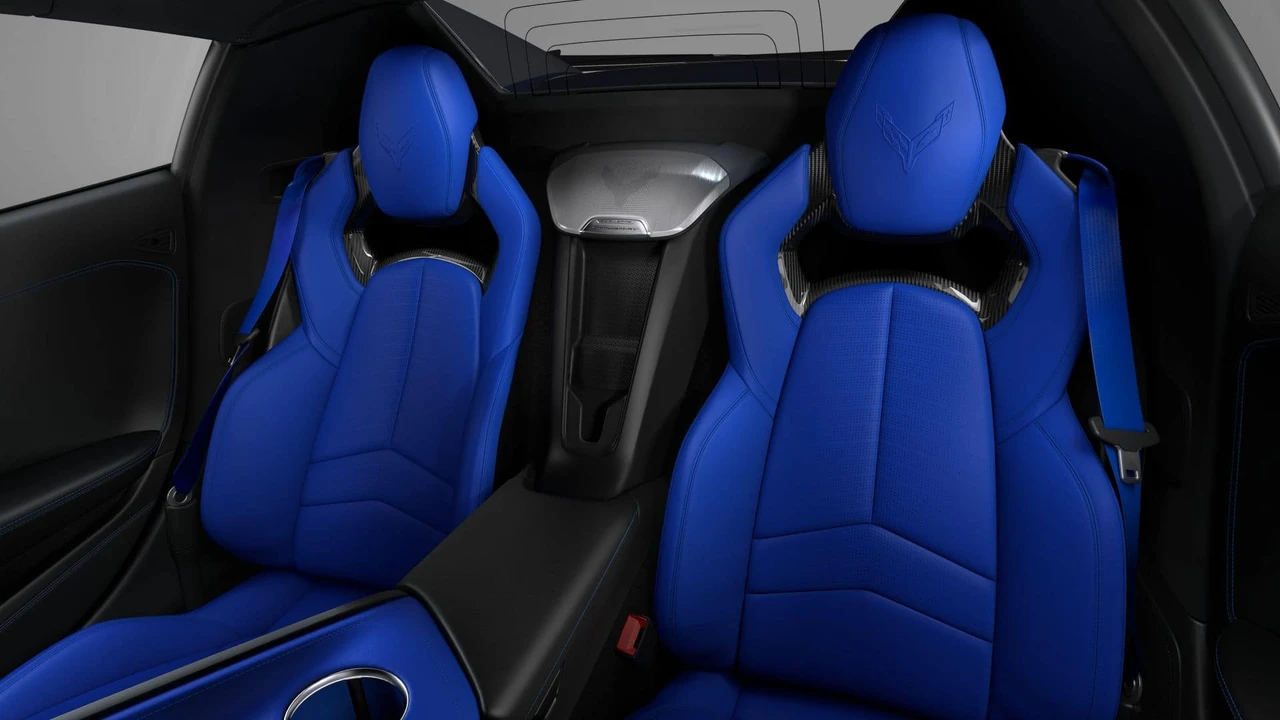2027 Chevrolet Corvette C8 Grand Sport - Image 11 of 11