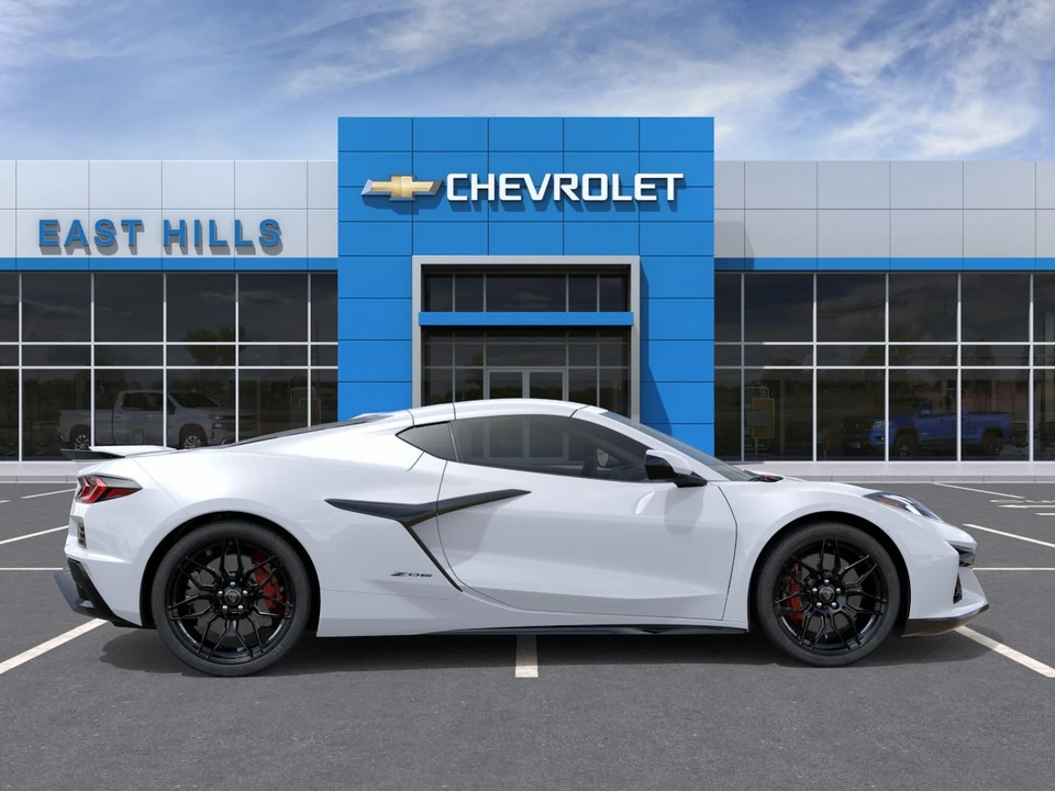 2027 Chevrolet Corvette C8 Z06 - Image 5 of 24