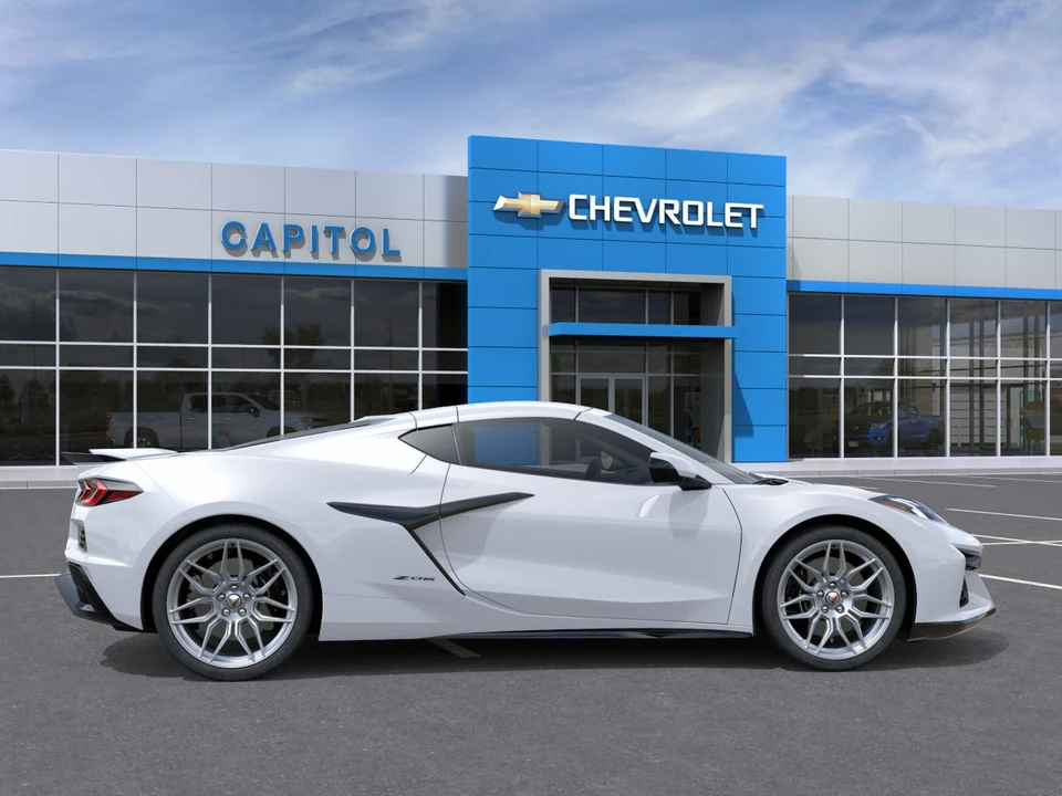 2027 Chevrolet Corvette C8 Z06 - Image 5 of 24