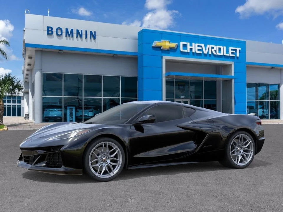 2027 Chevrolet Corvette C8 Grand Sport - Image 3 of 31