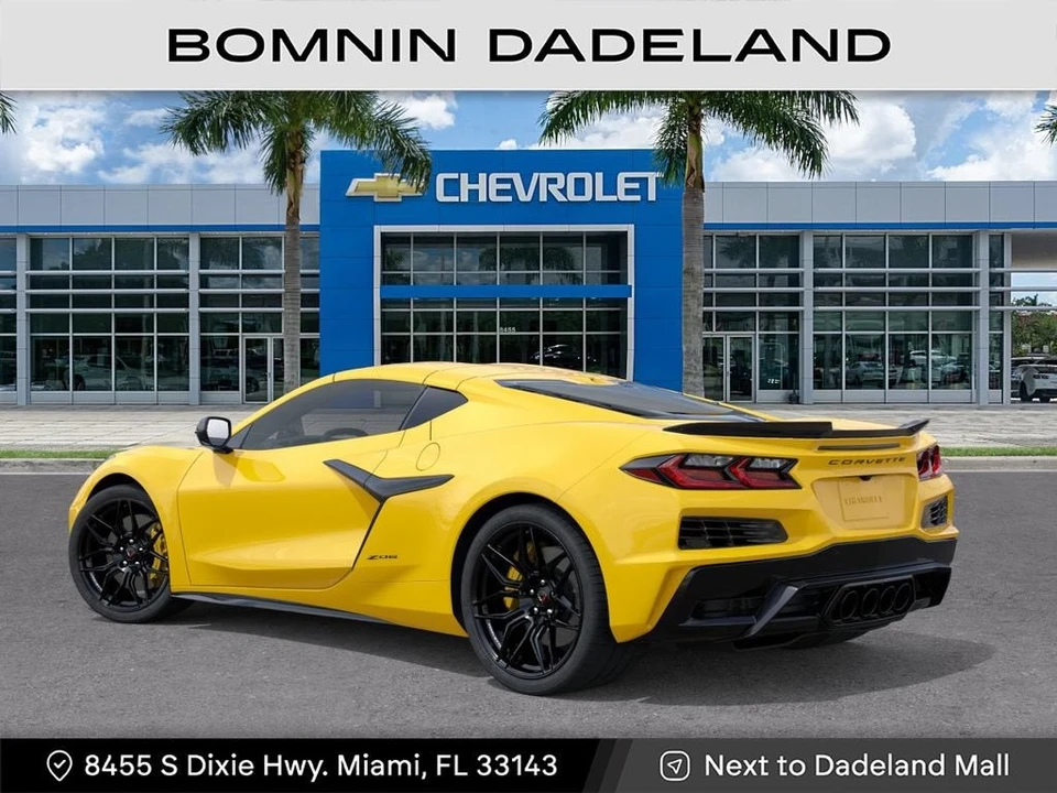 2027 Chevrolet Corvette C8 Grand Sport - Image 4 of 31
