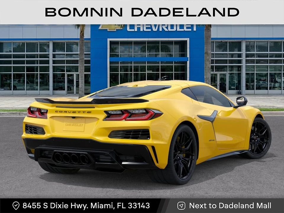 2027 Chevrolet Corvette C8 Grand Sport - Image 5 of 31