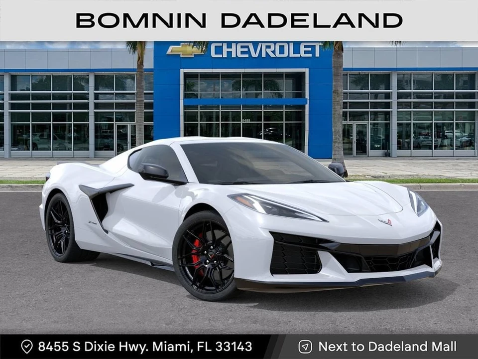 2027 Chevrolet Corvette C8 Z06 - Image 8 of 31