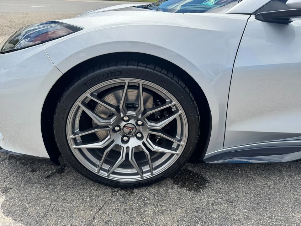 2027 Chevrolet Corvette C8 Z06 - Image 10 of 30