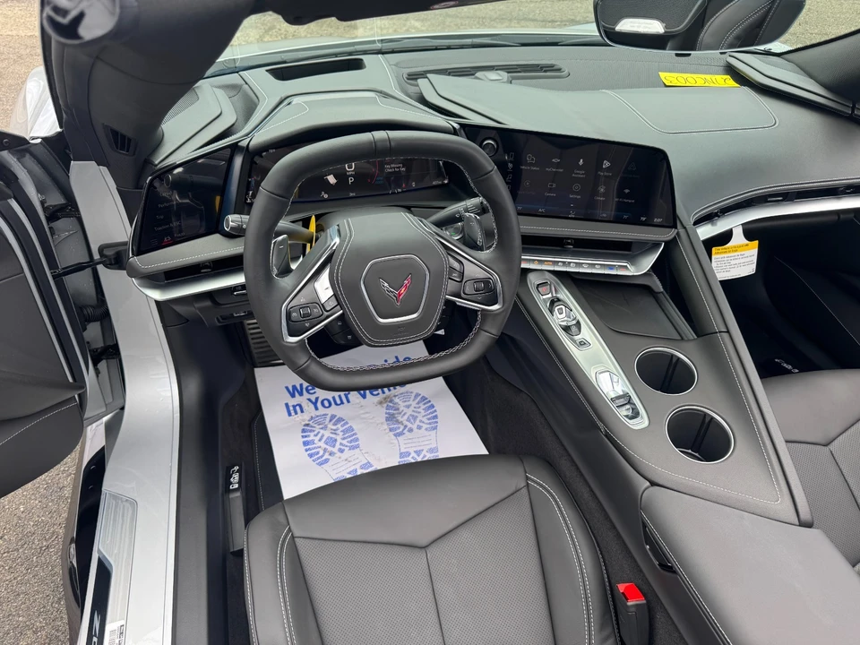2027 Chevrolet Corvette C8 Z06 - Image 13 of 30