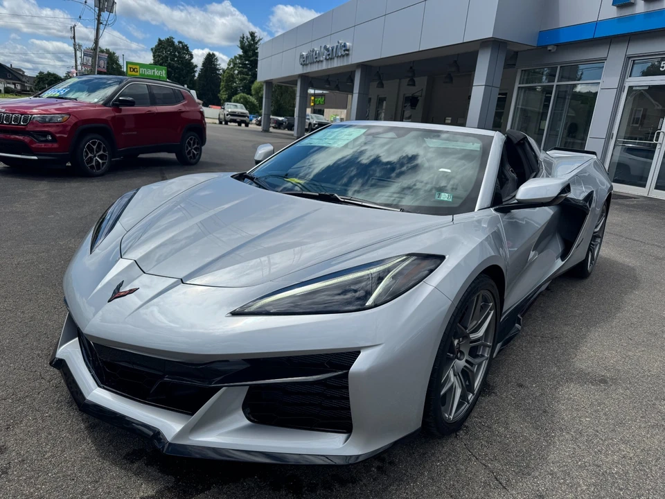2027 Chevrolet Corvette C8 Z06 - Image 3 of 30