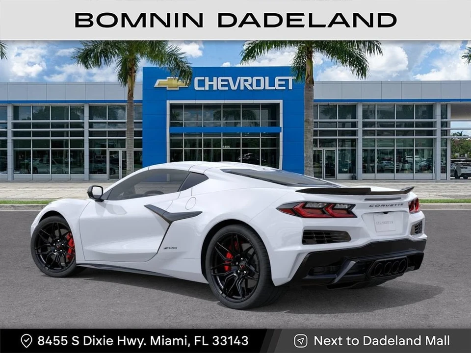 2027 Chevrolet Corvette C8 Grand Sport - Image 4 of 31