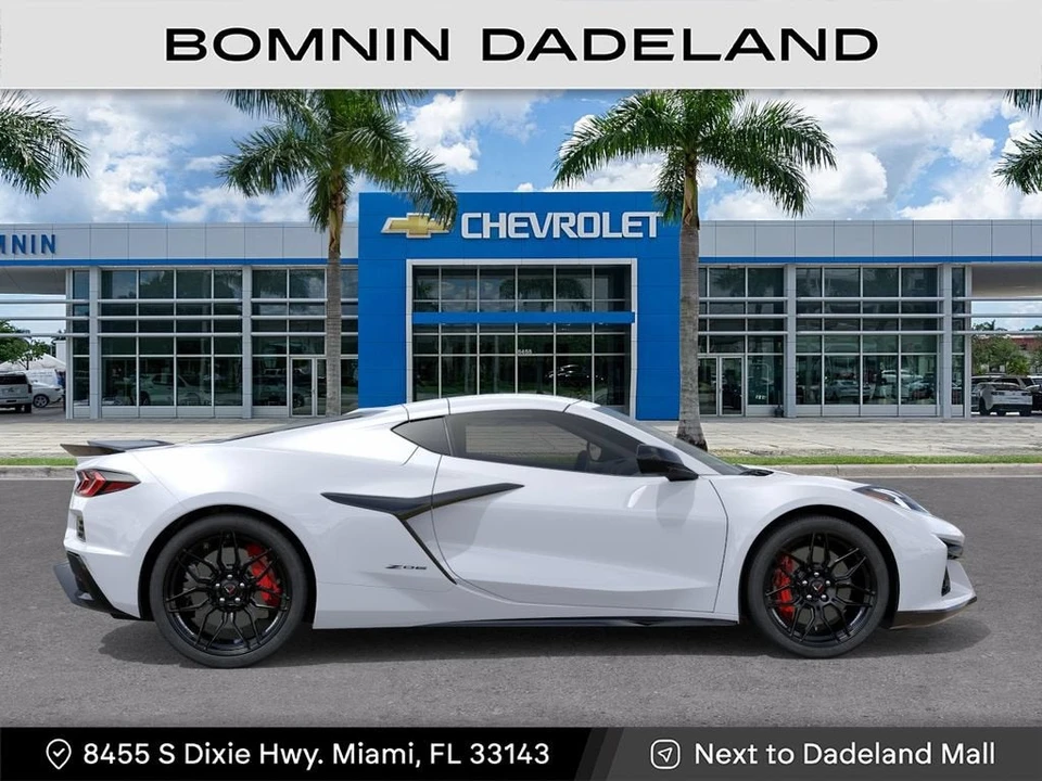 2027 Chevrolet Corvette C8 Grand Sport - Image 6 of 31