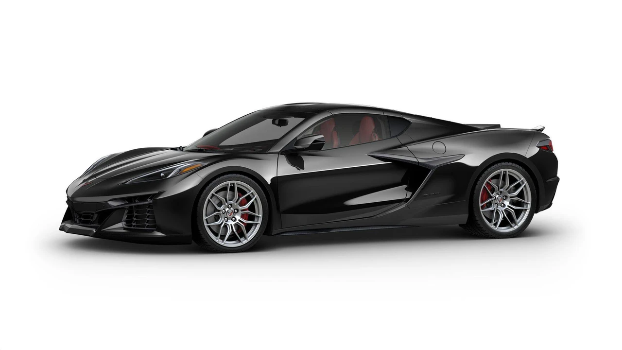 2027 Chevrolet Corvette C8 Z06 - Image 3 of 12