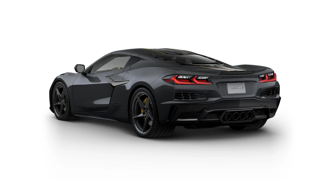 2027 Chevrolet Corvette C8 Z06 - Image 3 of 11