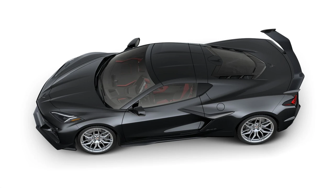 2027 Chevrolet Corvette C8 Z06 - Image 7 of 11