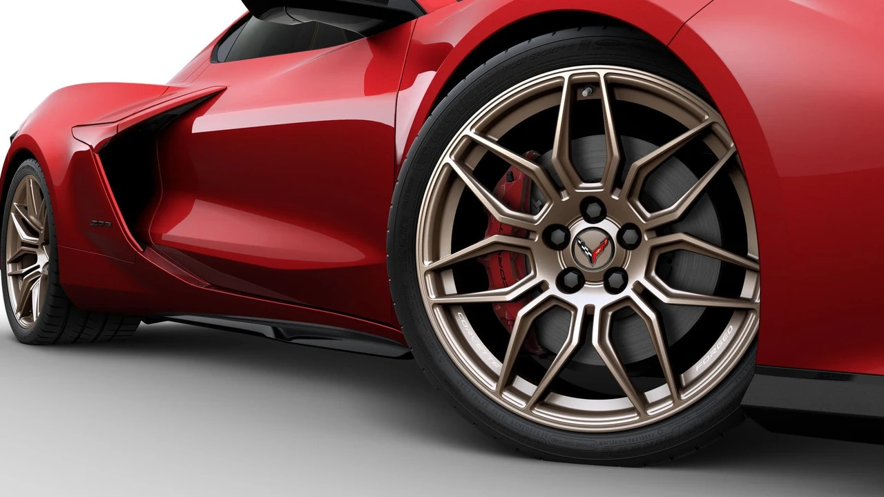 2027 Chevrolet Corvette C8 Z06 - Image 8 of 13