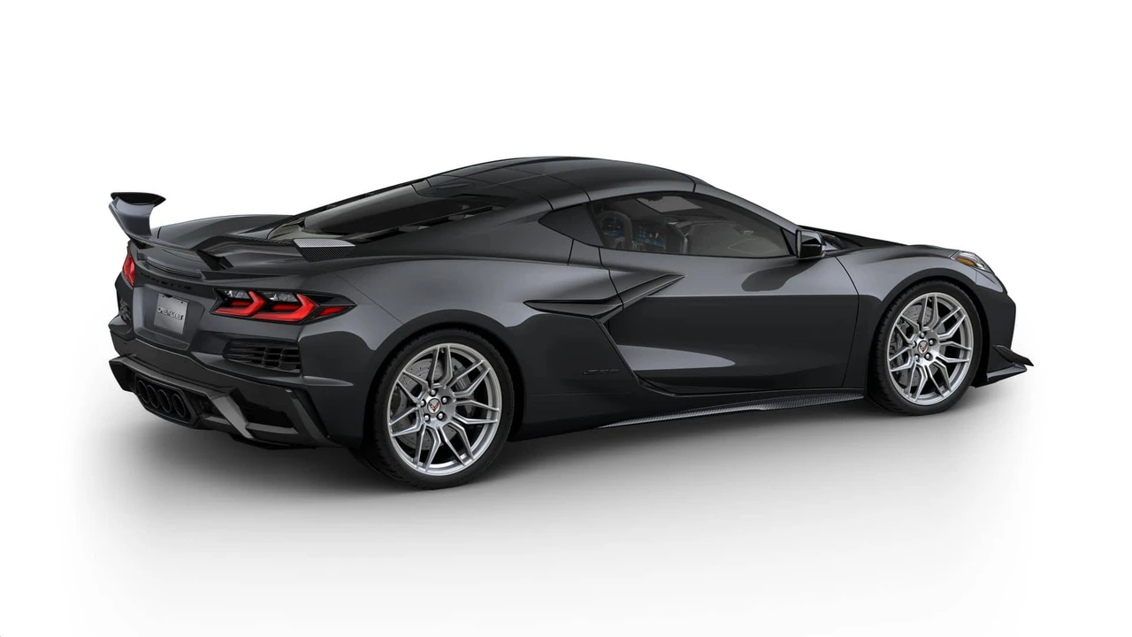 2027 Chevrolet Corvette C8 Z06 - Image 4 of 11