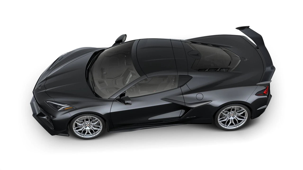 2027 Chevrolet Corvette C8 Z06 - Image 7 of 11