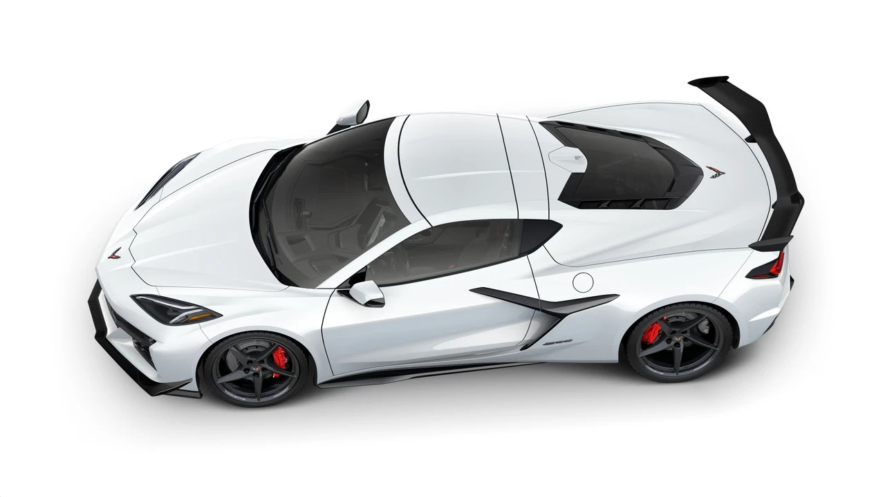 2027 Chevrolet Corvette C8 Z06 - Image 7 of 11