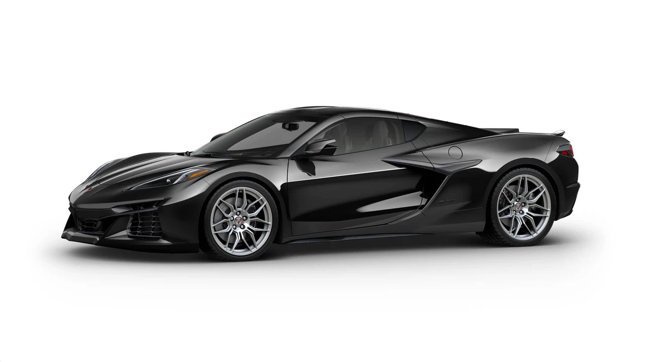 2027 Chevrolet Corvette C8 Z06 - Image 2 of 11