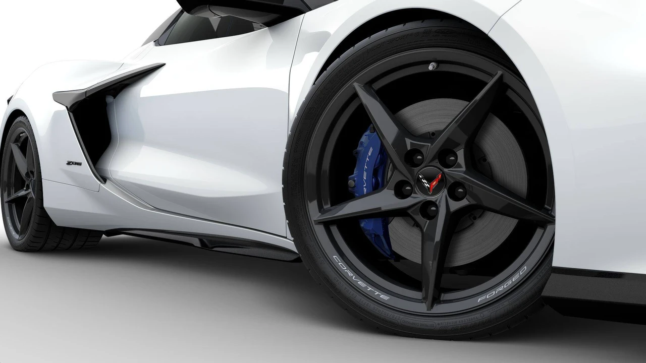 2027 Chevrolet Corvette C8 Z06 - Image 6 of 11