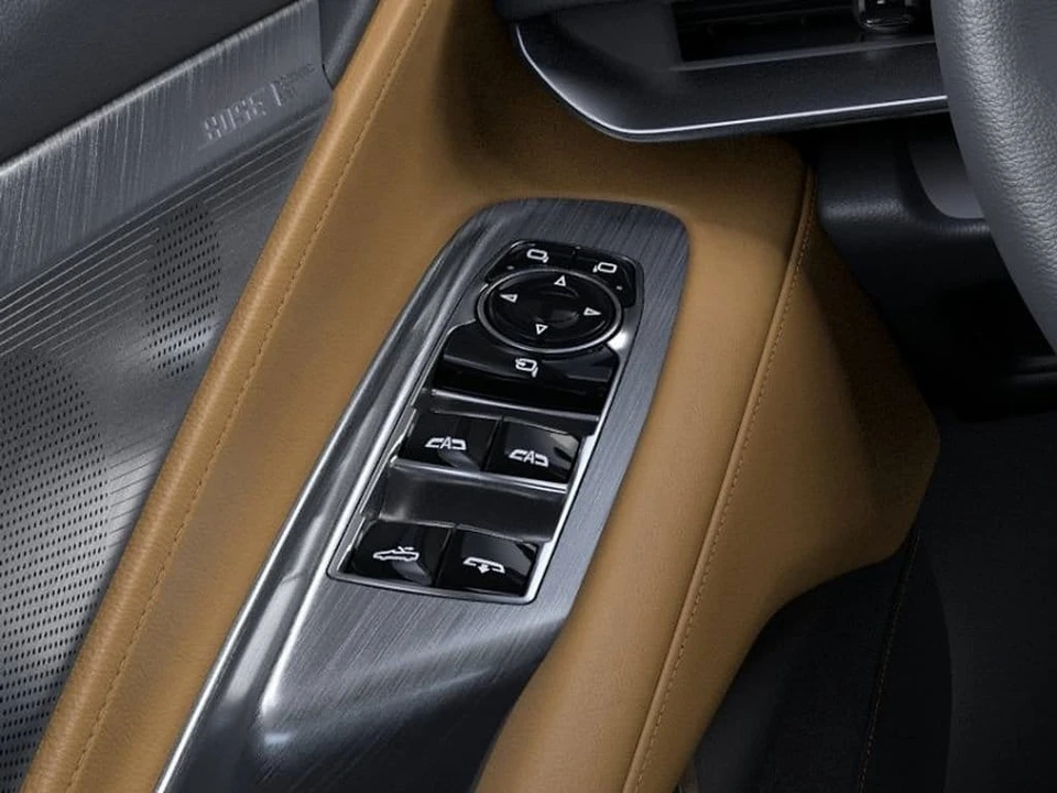 2027 Chevrolet Corvette C8 Z06 - Image 22 of 24