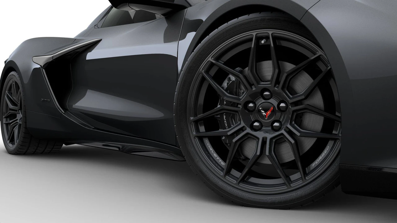 2027 Chevrolet Corvette C8 Z06 - Image 6 of 11