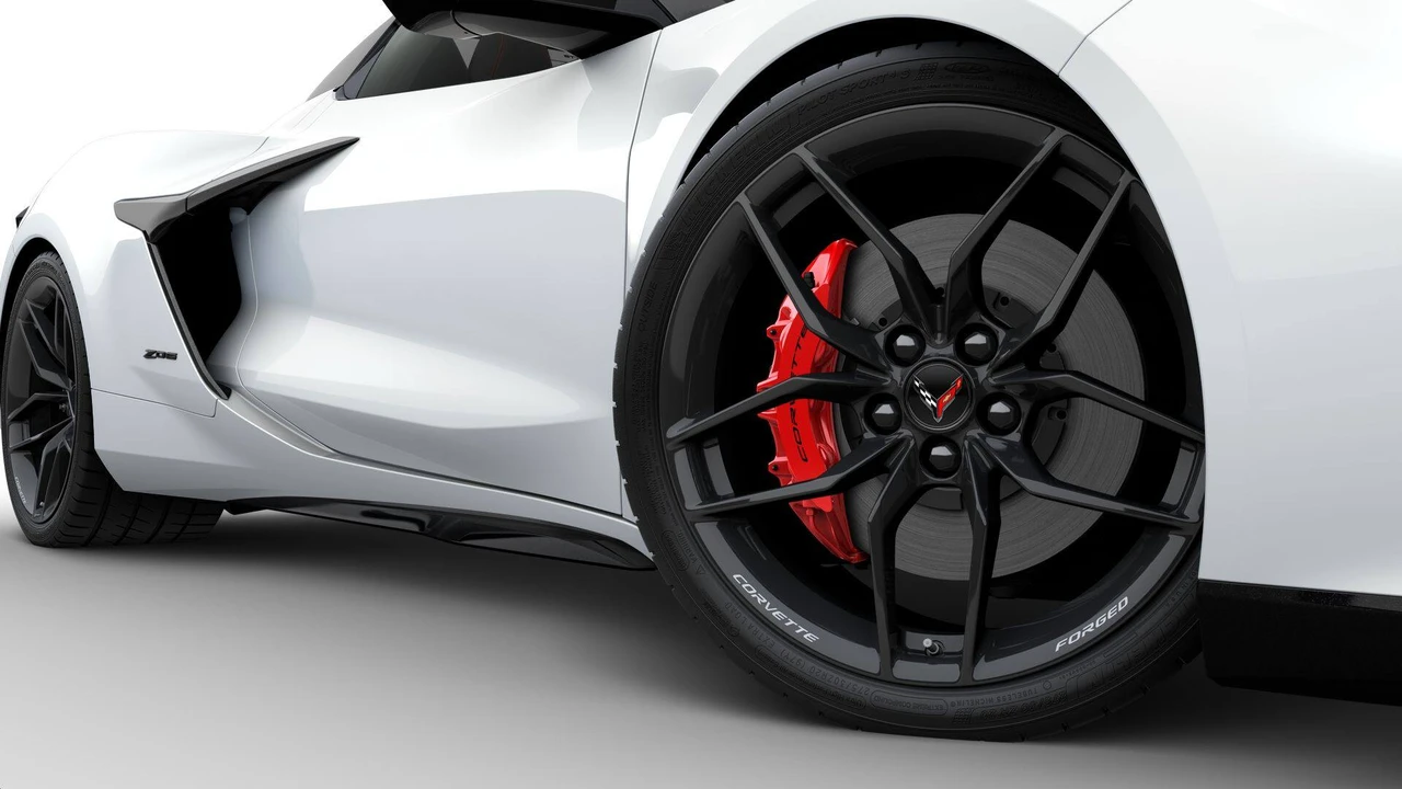 2027 Chevrolet Corvette C8 Grand Sport - Image 6 of 11