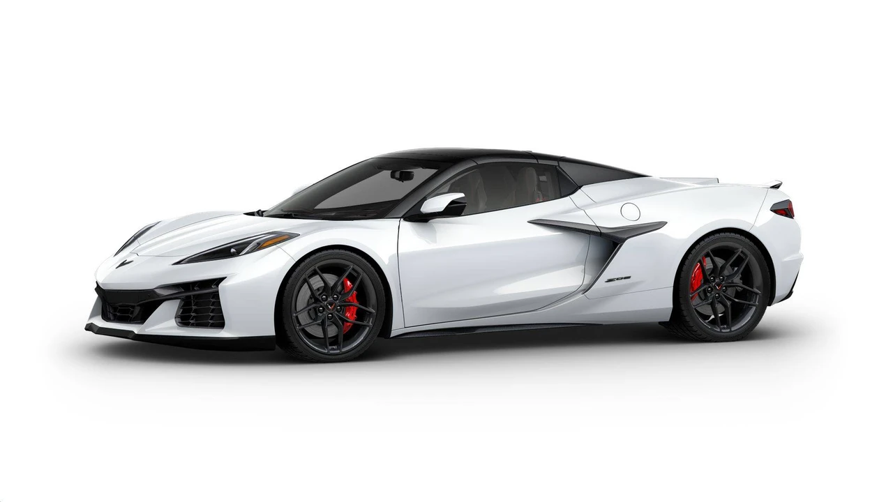 2027 Chevrolet Corvette C8 Grand Sport - Image 2 of 11