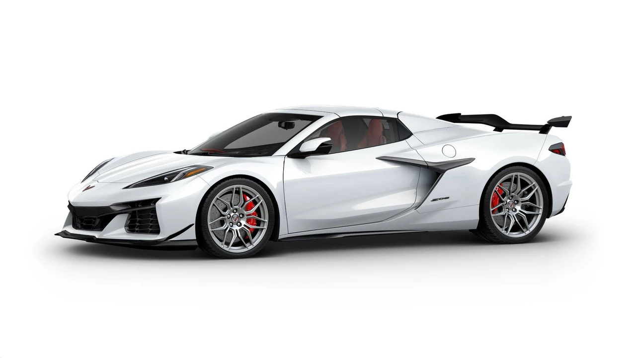 2027 Chevrolet Corvette C8 Z06 - Image 2 of 11