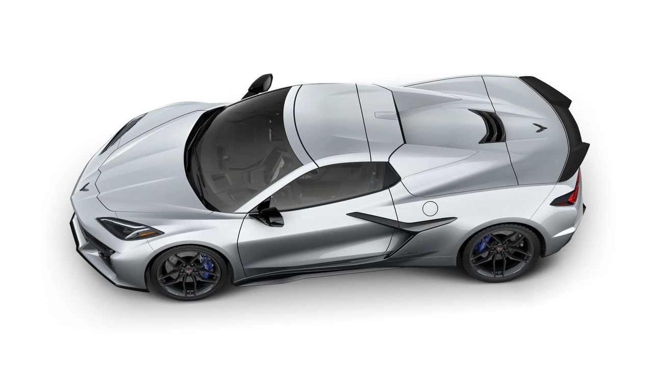 2027 Chevrolet Corvette C8 Z06 - Image 7 of 11