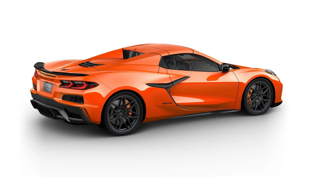 2027 Chevrolet Corvette C8 Z06 - Image 4 of 11