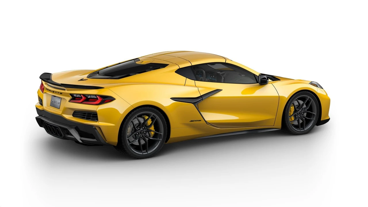 2027 Chevrolet Corvette C8 Z06 - Image 4 of 11