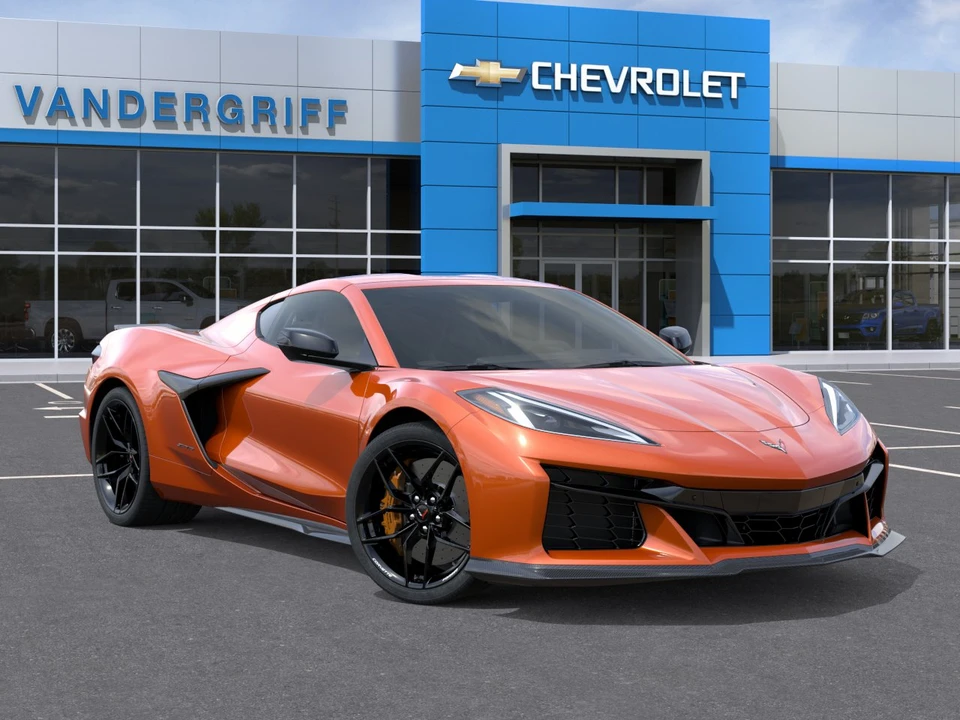 2027 Chevrolet Corvette C8 Z06 - Image 7 of 31
