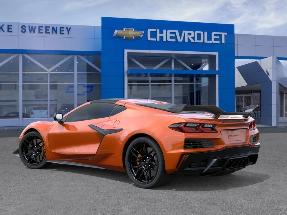 2027 Chevrolet Corvette C8 Z06 - Image 3 of 24