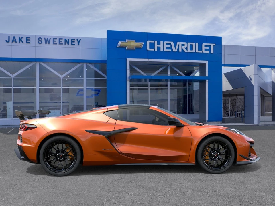 2027 Chevrolet Corvette C8 Z06 - Image 5 of 24